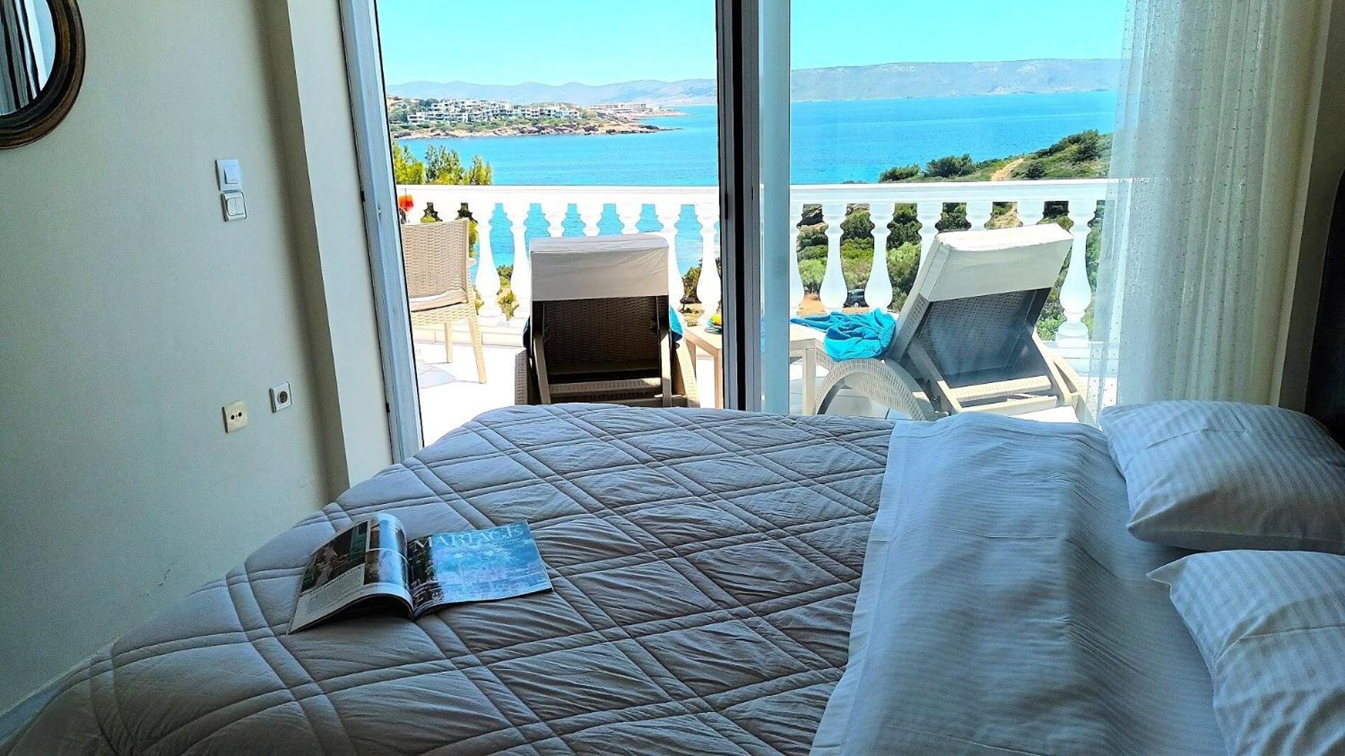 Dea Del Mare Complex In Front Of The Sea. Villa Kaap Soenion Buitenkant foto